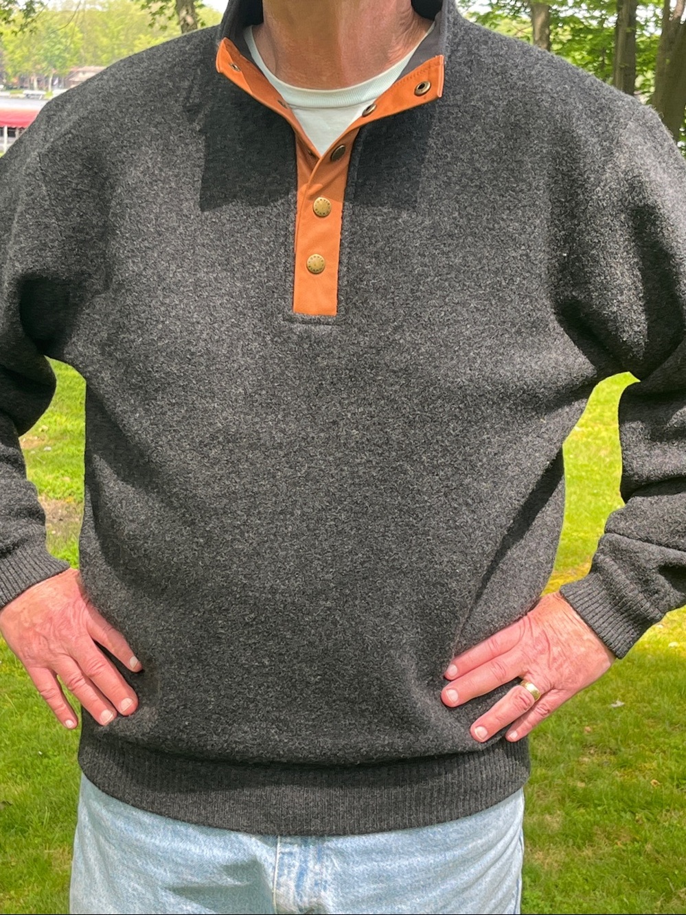Orvis beautiful wool sweater with leather  trim L